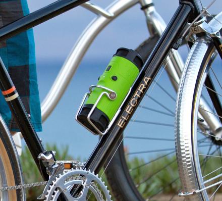BoomBottle Is a Bottle Shaped Bluetooth Speaker For Bicylists