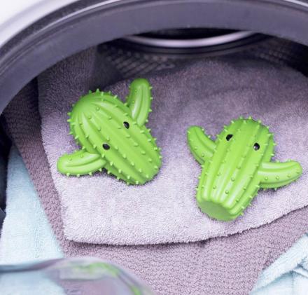 Cactus Shaped Dryer Balls Clothing Aerators (set of 2)