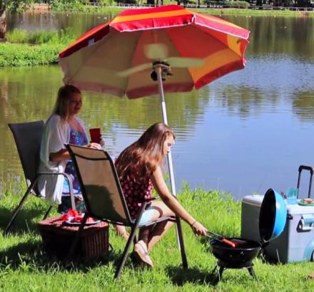 The Fanbrella Umbrella Fan Gives You Wind and Shade