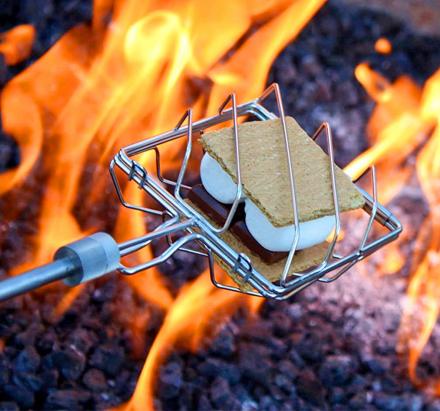 Grubstick Lets You Cook Anything Over a Campfire
