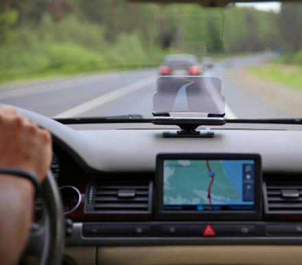 This Genius Device Turns Your Phone into a Heads-Up-Display For Your Car