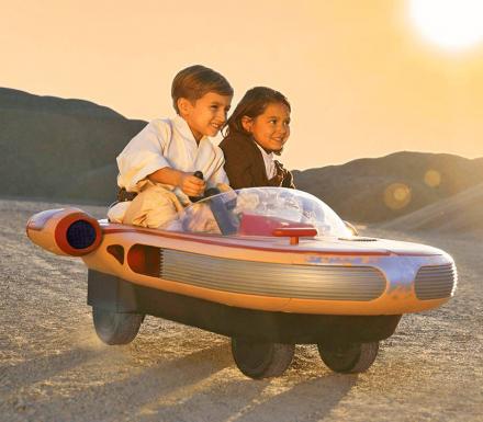 Kids Ride-On Stars Wars Landspeeder Electric Toy Car