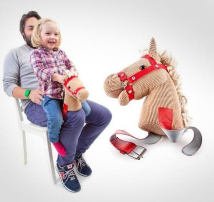 Knee Horsey Is a Horse Head You Strap To Your Leg