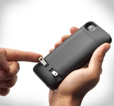 PocketPlug: iPhone Case With Wall Plug