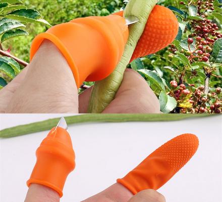 This Silicone Thumb Knife Is  a Super Clever Tool For Gardening and Pruning
