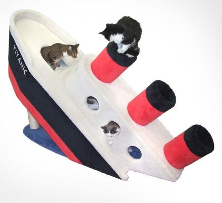 Sinking Titanic Ship Cat Playground