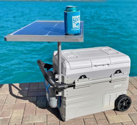 This Solar Powered Cooler Requires No Ice, But It Can Make Ice