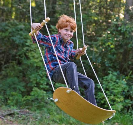 Swurfer: Skateboard Shaped Tree Swing That Lets You Swing In Any Direction