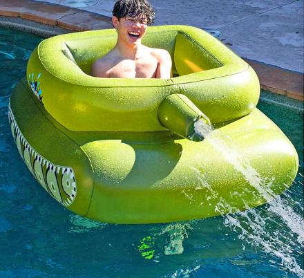 You Can Now Get a Tank Shaped Pool Float With an Actual Working Water Cannon