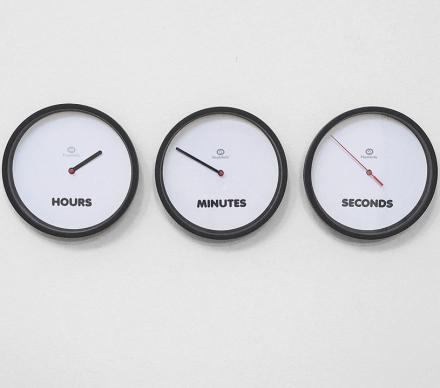 This Clock Uses 3 Separate Clocks To Tell The Time