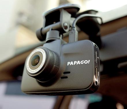 This Dashcam Records In Ultra Wide 2k Resolution With IMAX Quality