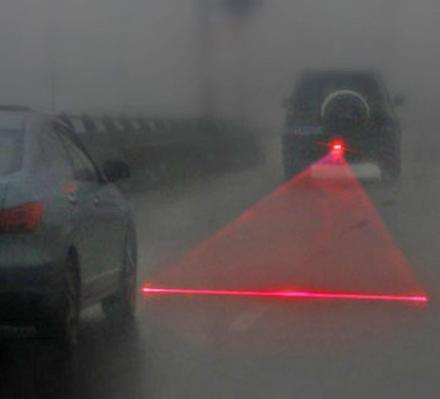 This Laser Attaches To The Back Of Your Car To Prevent Collisions During Heavy Fog