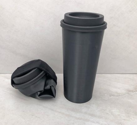 This Silicone Travel Mug Collapses Down To Easily Fit Into Your Bag, Purse, or Pocket
