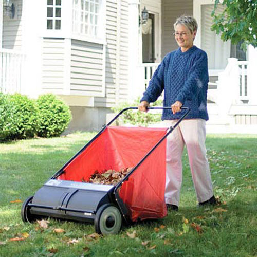 Yard Leaf Sweeper