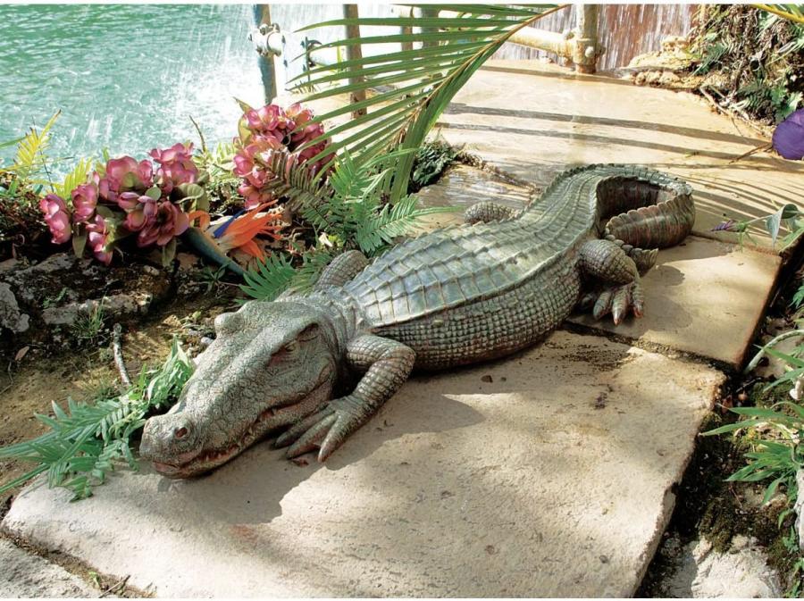 3-Piece Crocodile Garden Statues