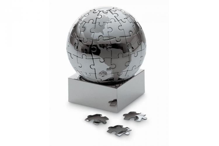 Chrome Magnetic Globe Puzzle