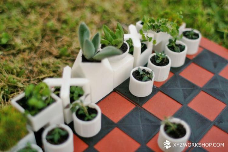 Garden Chess Set - Micro Planter Chess Pieces