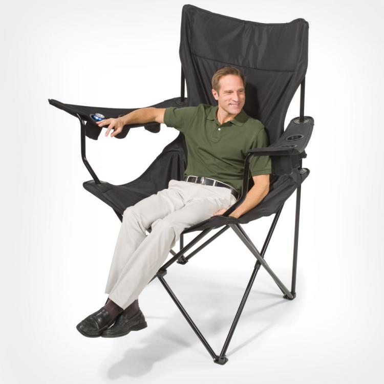 This Giant Folding Chair Has 6 Cup Holders