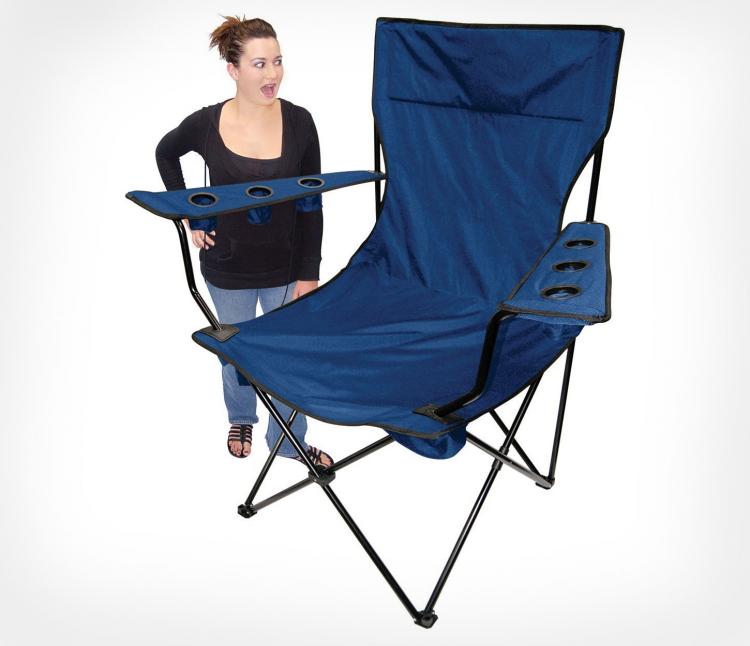 This Giant Folding Chair Has 6 Cup Holders
