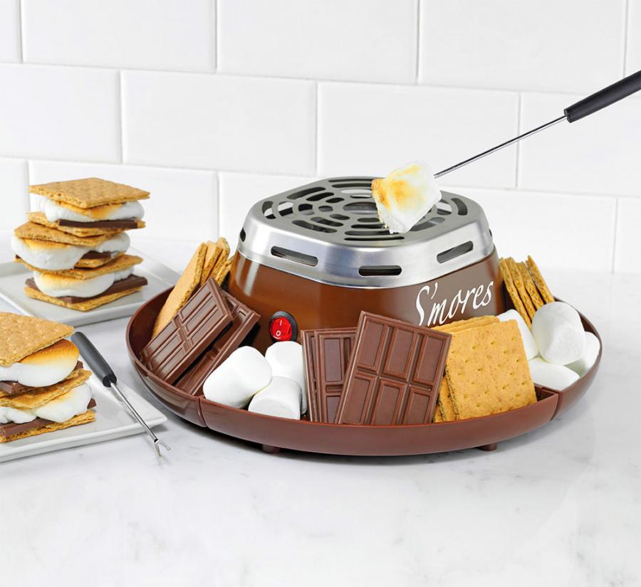 Flameless indoor s'mores cooker - Best gift ideas for s'mores lovers