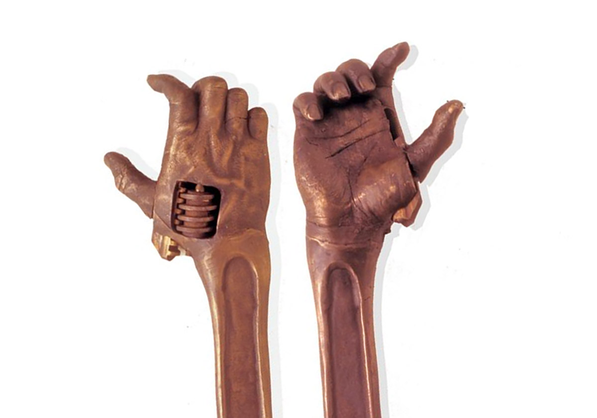 Handwrench - Hand shaped wrench