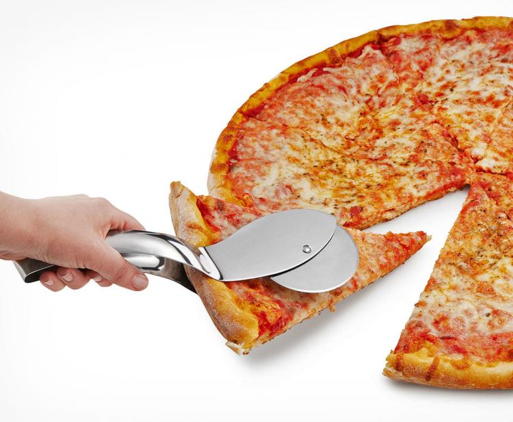 Pizza Cutter That Doubles as Server With Tongs