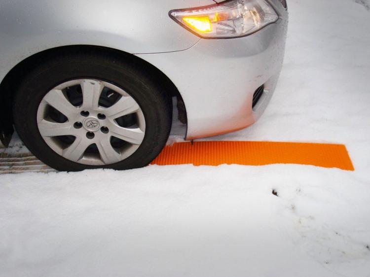 Portable Tow Truck Tire Traction Strips
