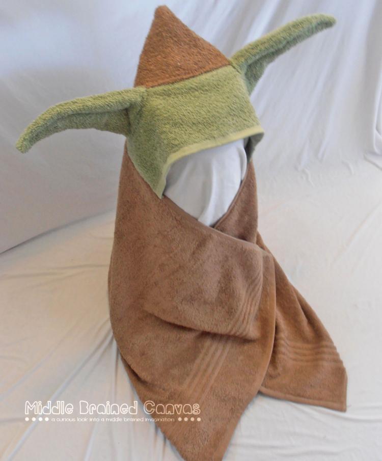 Star Wars Yoda Hoodie Bath Towel