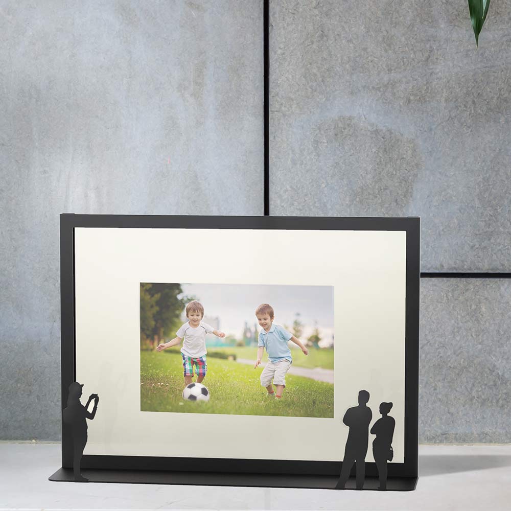 Work of Art Picture Frame - Unique design picture frame turns your picture into an art gallery/museum piece