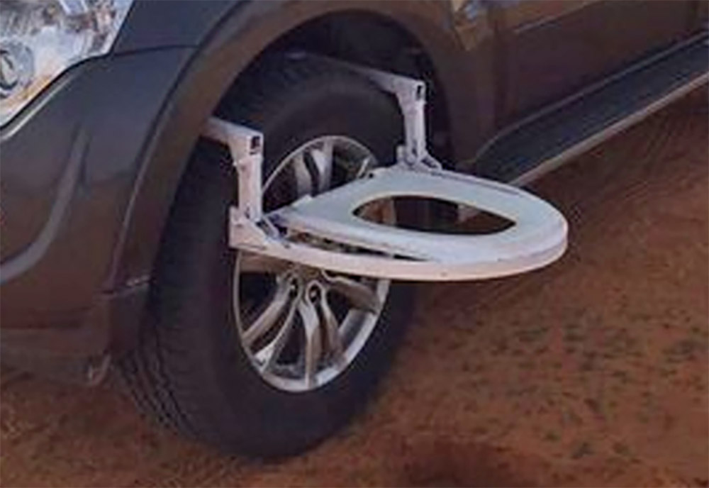 Portable Car Tire Toilet Seat - Toilet attaches to car tire