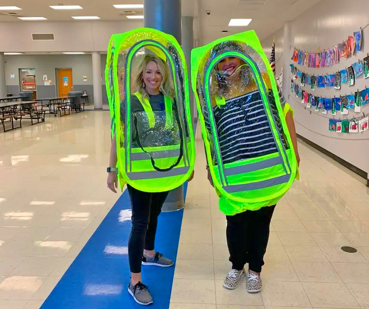 Weatherproof Walking Pods Keep You Dry From Rain