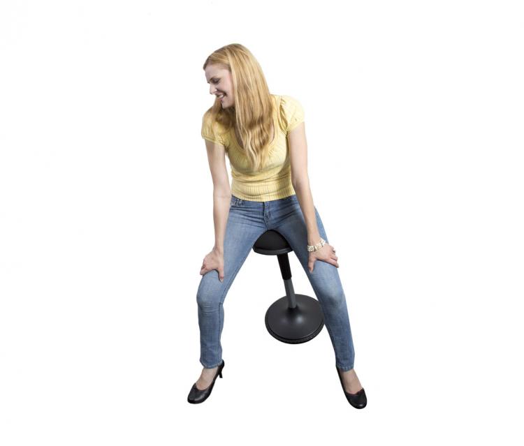 Wobble Stool A Wobbling Ergonomic Office Stool To Sit or Lean