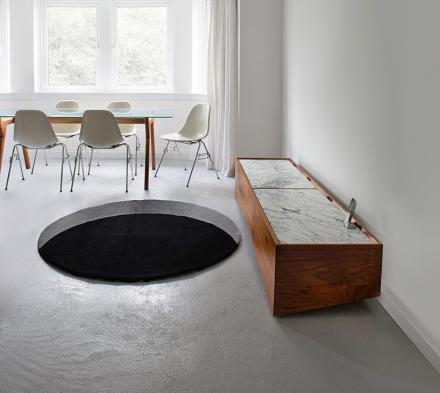 Void Rug: Creates Illusion Of Huge Hole In Your Floor