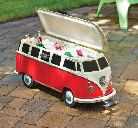 This Rolling Volkswagen Hippy Bus Cooler Is Perfect For VW Lovers