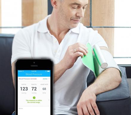 Smart Blood Pressure Monitor Syncs Wirelessly To Your Smart Phone