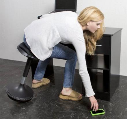 Wobble Stool: A Wobbling Ergonomic Office Stool To Sit or Lean