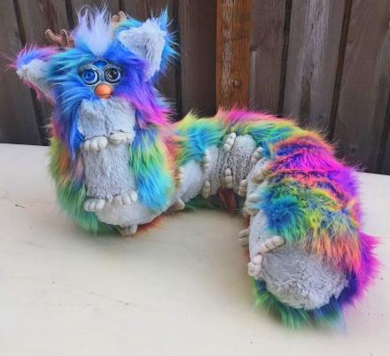 You Can Now Create Your Very Own Terrifyingly Disturbing Furby Centipede