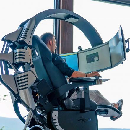 This Automatic Reclining Robotic Desk Might Be The Ultimate