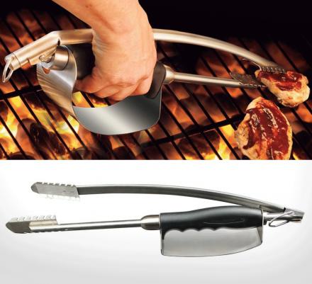 BBQ Tongs With a Heat Shield For Your Hand