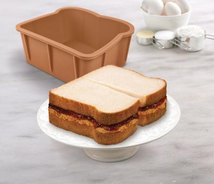 Cakewich Cake Mold Lets You Make Sandwich Shaped Cakes