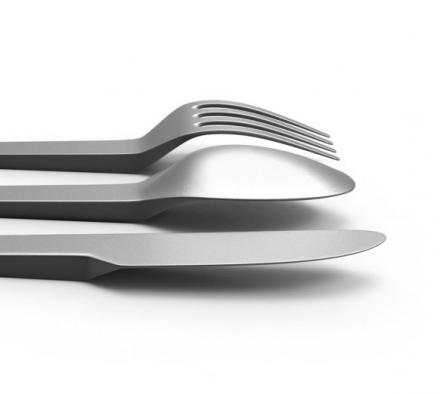 Cantilever Flatware: Silverware That Never Touches The Counter For Germaphobes