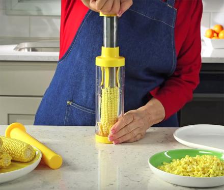 Deluxe Corn Stripper: Removes Kernels From Corn Cobs In Seconds