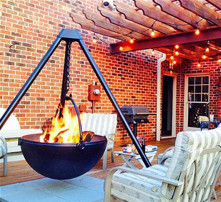 Cowboy Cauldron A Hanging Tripod Fire Pit Bbq Probably The