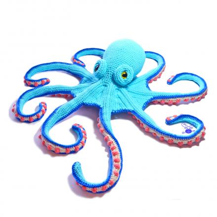 These DIY Octopus Crochet Patterns Let You Create Colorful, Intricate Octopus Toys