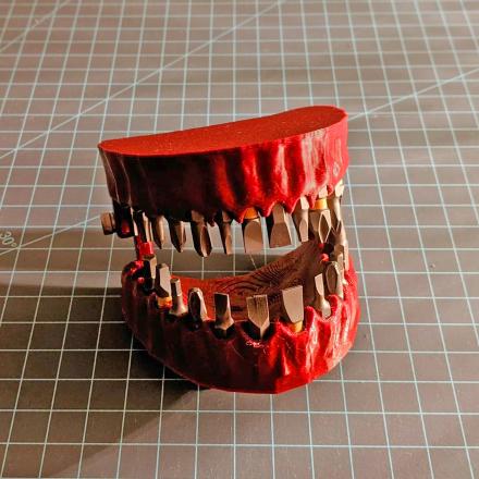 This Dentures Drill Bit Holder Might Be The Greatest Way To Store Your Bits