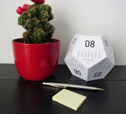 DiceCal: 3D Gaming Dice Shaped Paper Calendar (2017)