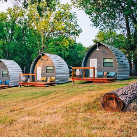 You Can Get a DIY Arched Cabin Kit From This Company For Around 1,500 Bucks
