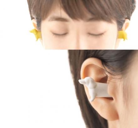 Earplugs That Make It Look Like a Long Wiener Dog Is Inside Your Head