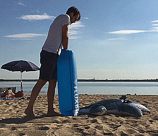 Fluxbag: Inflate Your Pool Toys With Just One Breath