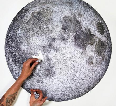 Giant Circular Moon Jigsaw Puzzle